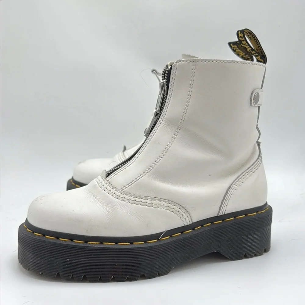 Dr marten free people white Jetta boots platform size 8. Zipper boots